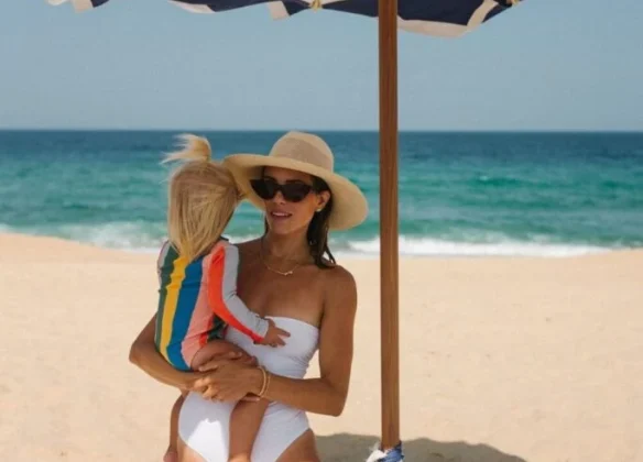 7ffb196dec0f186e22328d70adec8510-683x1024